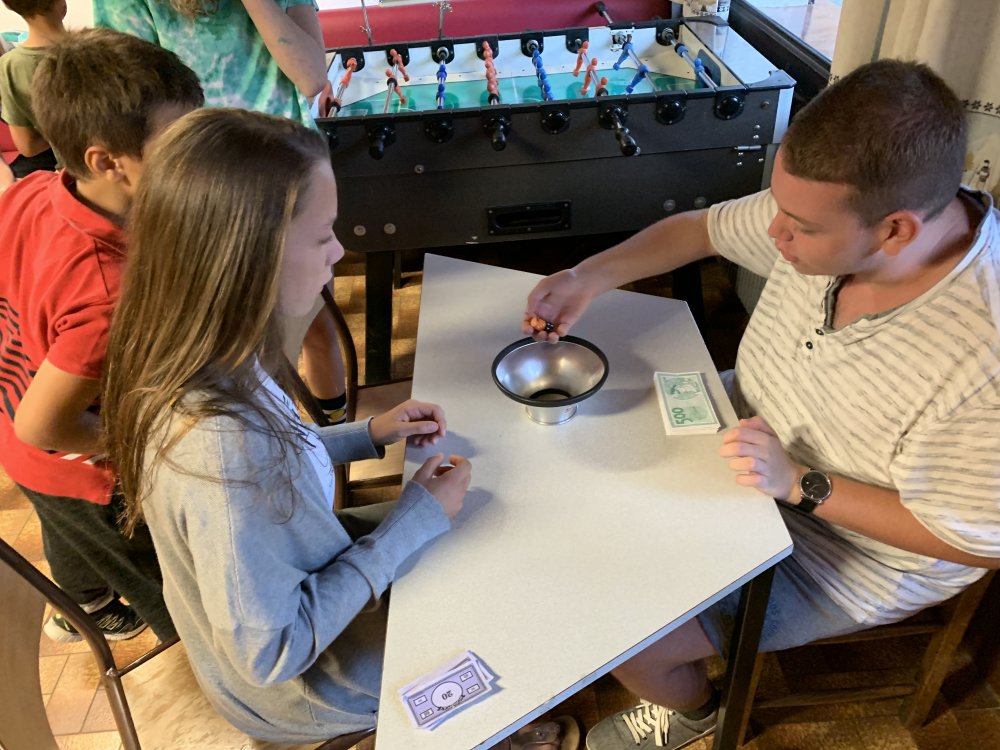 707B2829-B015-4AB3-99E4-548395C50800