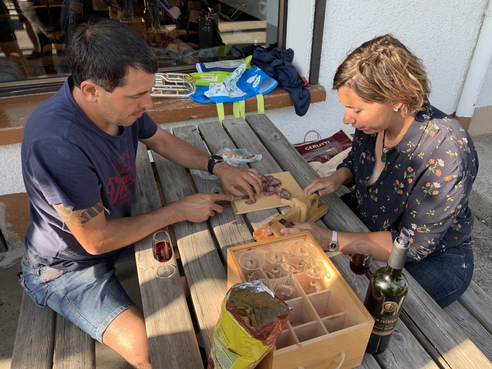 9993C31A-9514-47DB-90EF-D9EE0CA1DF0D